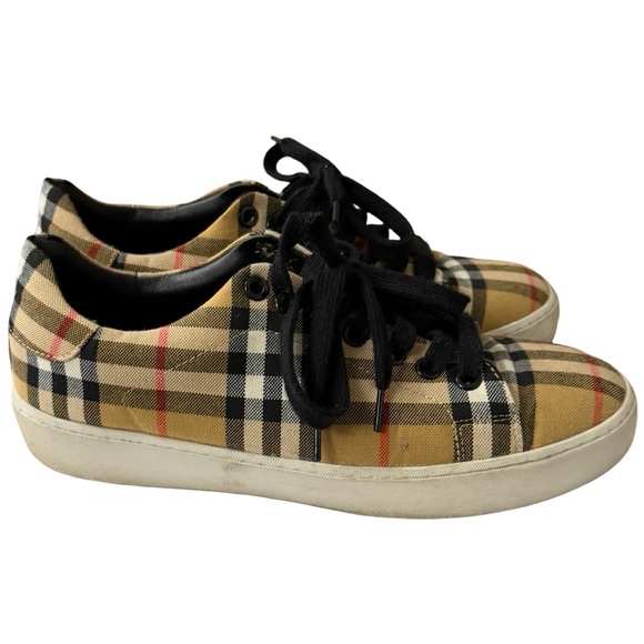 Burberry Womens Plaid Sneakers Size 8 - Picture 2 of 9